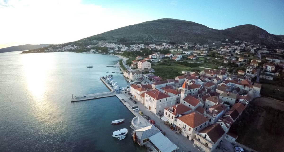 Kuća, Trogir, Seget Donji