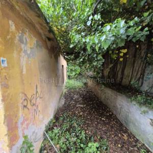 KUĆA ZA ADAPTACIJU S VELIKOM OKUĆNICOM - ZADAR (INVESTICIJSKA PRILIKA)