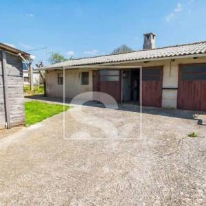 Kuća Žminj 200 m² s pomoćnim objektima, garažom i dvorištem 