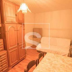 Kuća Žminj 200 m² s pomoćnim objektima, garažom i dvorištem 