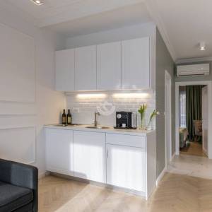 Kustošija, PRILIKA - stan s dva apartmana, 79,10 m2+2 PM