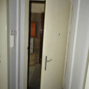 Kvaternikov Trg, 1-sobni stan 15m2, visoko prizemlje