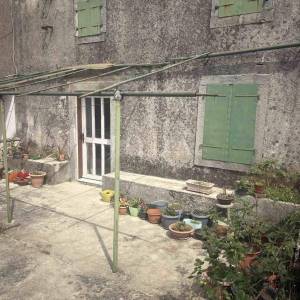 Labin, okolica, kuća za adaptaciju u manjem, mirnom selu