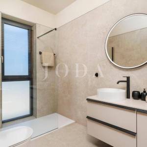 Labin, okolica, moderna Villa s bazenom i privatnim wellnessom