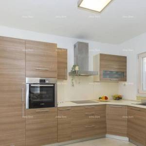 Labin – Uređena prizemnica s bazenom