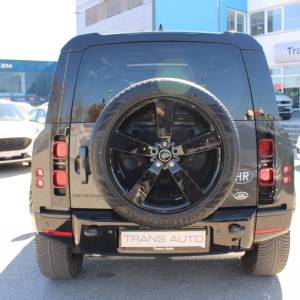 Land Rover Defender 110 X-Dynamic HSE 3.0D 300ks AWD