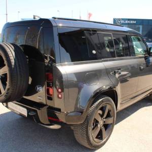 Land Rover Defender 110 X-Dynamic HSE 3.0D 300ks AWD