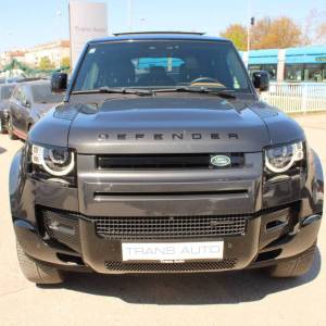 Land Rover Defender 110 X-Dynamic HSE 3.0D 300ks AWD