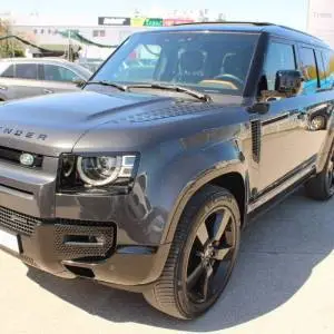 Land Rover Defender 110 X-Dynamic HSE 3.0D 300ks AWD