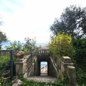 Lovran, stan prvi red do mora 2s+db, 120.26m2 