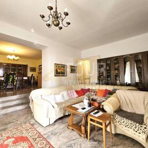 Lovran, stan prvi red do mora 2s+db, 120.26m2 