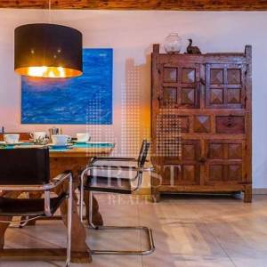 Luksuzni kameni resort – dvije kamene ljepotice s grijanim bazenom i prekrasnim dvorištem, 2 km od mora