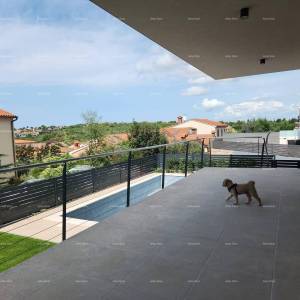 Luksuzni stan s bazenom, novogradnja --Banjole, Volme!Zgrada ima uporabnu dozvolu.