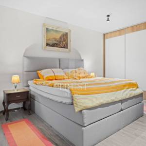 Luksuzni stan u Pješčanoj uvali, prva linija do mora