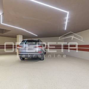 Luksuzni stan za najam u centru Opatije s balkonom i garažom