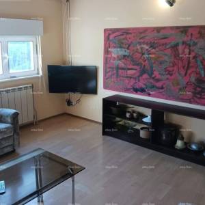 Lungomare – Pula, stan s prostranom terasom i vrtom