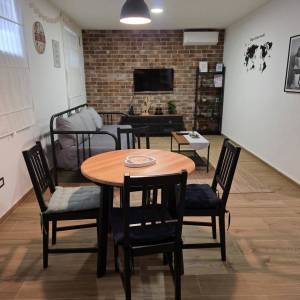 Maksimir-Ravnice, 1-sobni stan 45m2, namješten i opremljen