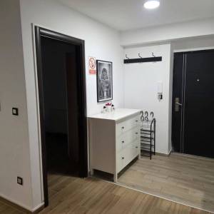 Maksimir-Ravnice, 1-sobni stan 45m2, namješten i opremljen