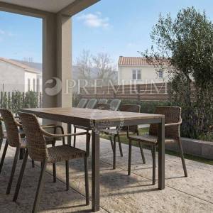 Malinska, dvojna kuća s bazenom – novogradnja na otoku Krku!