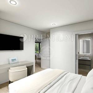 Malinska, kuća na prodaju s bazenom i pogledom na more!