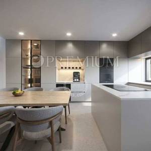 Malinska, kuća s bazenom i pogledom na more – novogradnja!