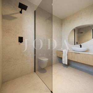 Malinska - novogradnja s bazenom i okućnicom