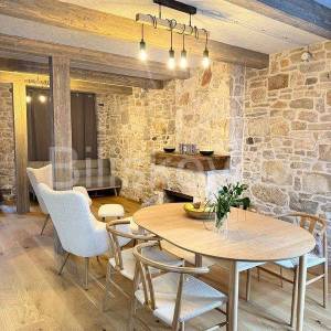 Manja kamena renovirana kuća u centru Blato, Korčula