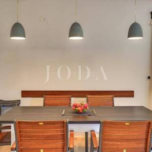 Marčana, Krnica, kuća s bazenom nedaleko mora