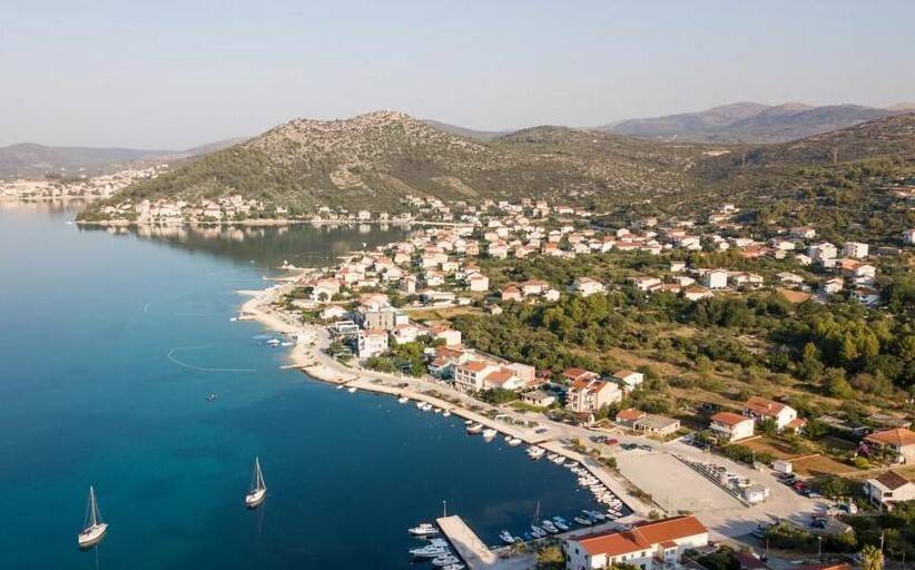 Marina, kuća za prodaju, u izgradnji