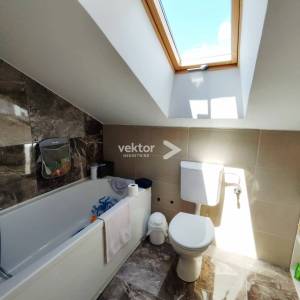 Marinići, 162m2, uređen 4-soban s dnevnim boravkom 