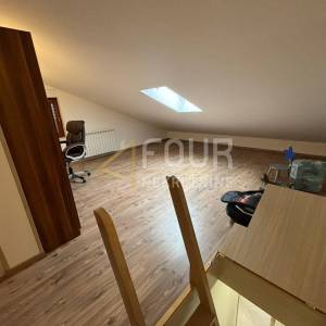 Matulji - Bregi, odličan stan od 127.71m2, terasa, zajednički bazen