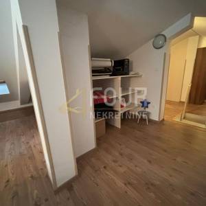 Matulji - Bregi, odličan stan od 127.71m2, terasa, zajednički bazen