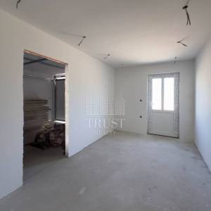 MATULJI, MUČIĆI - Novogradnja! Dvojna kuća s bazenom