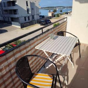 Medulin, Burle, stan 50 m od mora s pogledom!