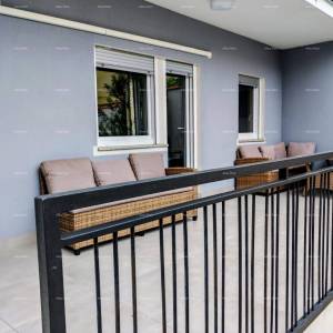 MEDULIN – KUĆA S 3 APARTMANA, ODLIČNA INVESTICIJA!