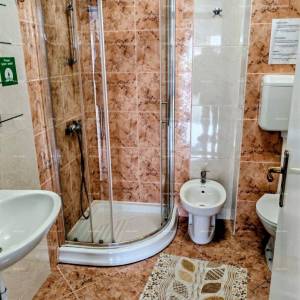 MEDULIN – KUĆA S 3 APARTMANA, ODLIČNA INVESTICIJA!