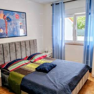 MEDULIN – KUĆA S 3 APARTMANA, ODLIČNA INVESTICIJA!