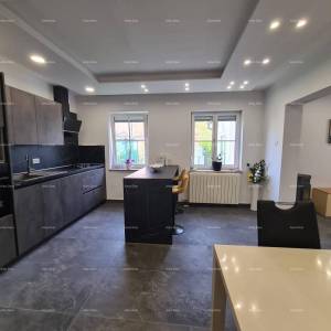 MEDULIN, KUĆA s ukupno 10 apartmana. Fucane