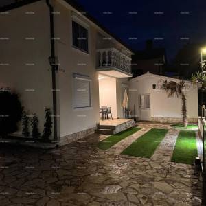 MEDULIN, KUĆA s ukupno 10 apartmana. Fucane