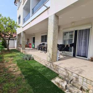 MEDULIN, KUĆA s ukupno 10 apartmana. Fucane