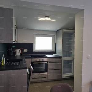 MEDULIN, KUĆA s ukupno 10 apartmana. Fucane