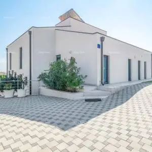 Medulin, Mukalba!Kuća s bazenom!