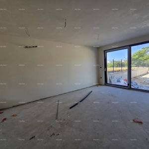 Medulin! Stan s vrtom!