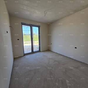 Medulin! Stan s vrtom!