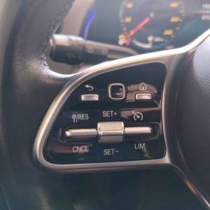 Mercedes-Benz GLB 200D