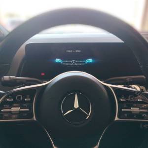 Mercedes-Benz GLB 200D