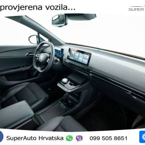 MG 4 64 kWh Luxury 204 KS, ACC+360+VIRT+NAVI