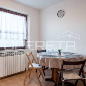 MIRNA ULICA, tri ODVOJENE STAMBENE CJELINE