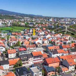 MIRNA ULICA, tri ODVOJENE STAMBENE CJELINE