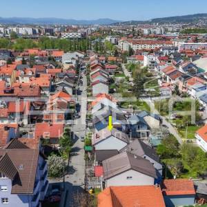MIRNA ULICA, tri ODVOJENE STAMBENE CJELINE